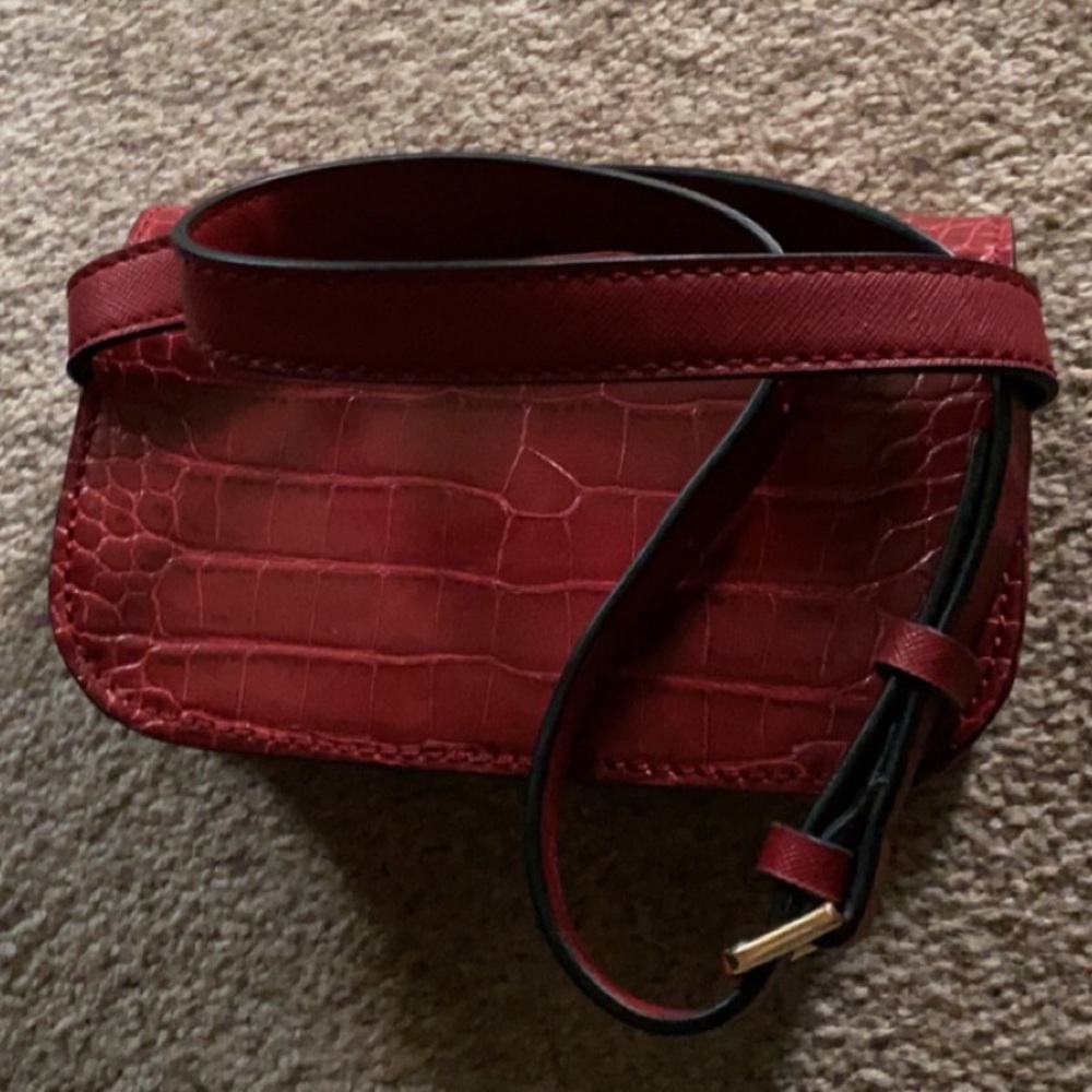 Guess crossbody bag.